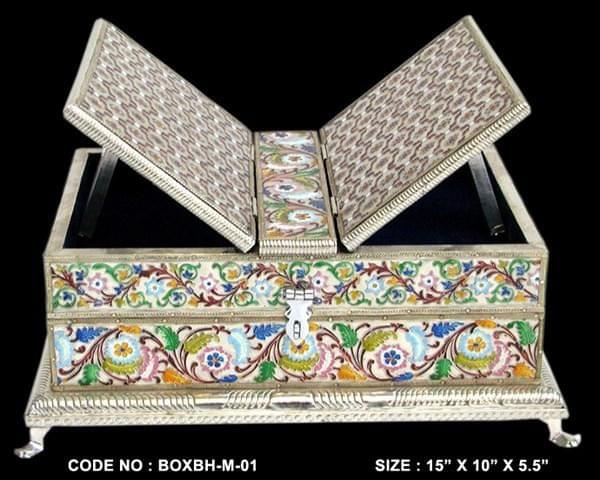 Meenakari wooden Book reader " Blooming garden"