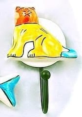 Blue pottery animal carved hanger "Kitty" bpcathanger