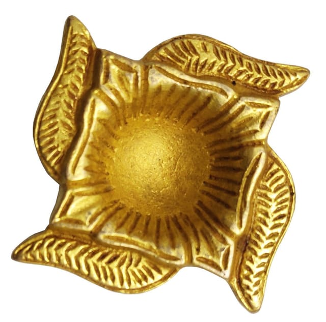 Brass Diya Sathiya: Holy Design Deepak For Home Temple (10021)