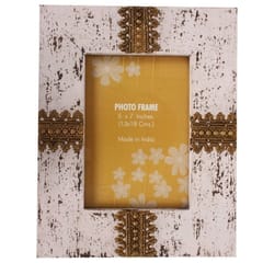Distress finish photo frame with brass adornments for 5x7 inch picture size,White Color (10126)
