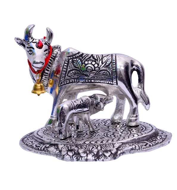 White Metal Cow with Calf Statue (10496)