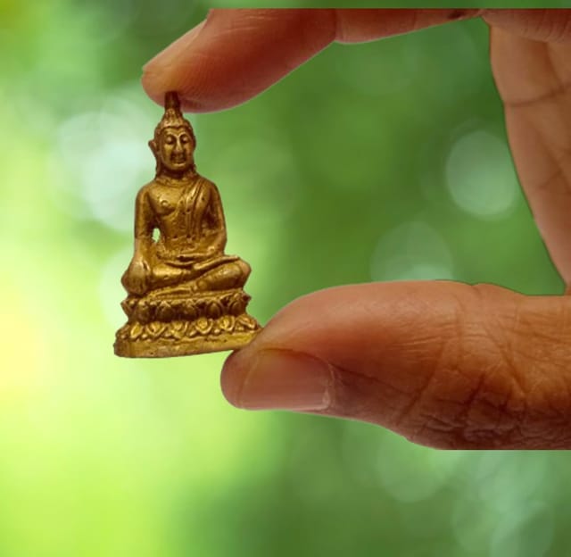 Rare Miniature Brass Idol Meditating Buddha: Unique Collectible Gold Finish Statue (11899)