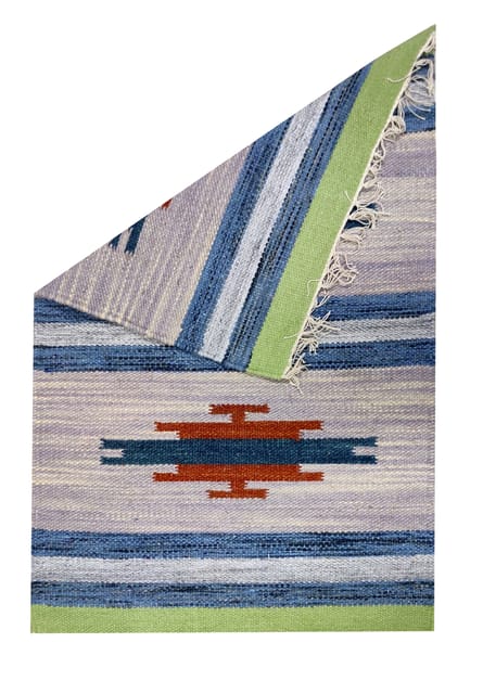 All-Season Area Rug / Carpet / Dhurrie in Wool - "One and Only": Handwoven by master artisans in Medium Size (3 ft*2 ft or 6 Squre ft (10067i)